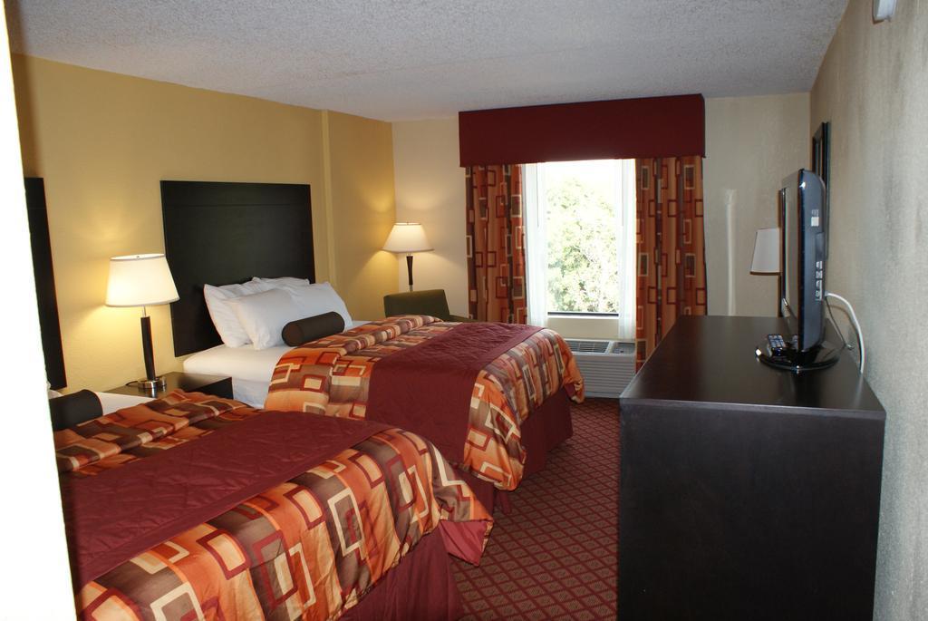 Wyndham Garden Стилуотер Номер фото